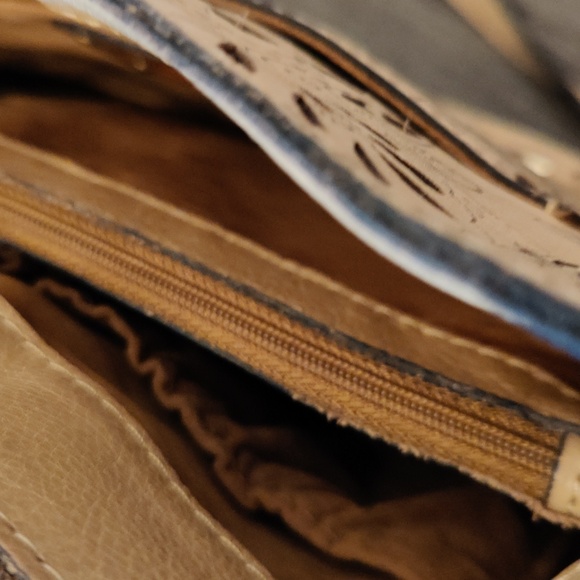 Patricia Nash Purse - Picture 6 of 8